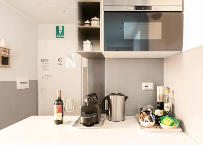 Living Rhome - Condotti